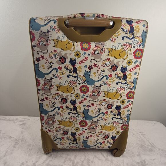 Green Living Lily Bloom Eco Friendly Cat Furry Friends Luggage 25" Suitcase - Picture 4 of 16